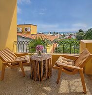 Hotel Suites La Hacienda