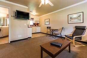 Lake Texoma Lodge and Resort