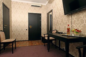Eliseeff Arbat Hotel