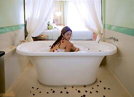 The Lighthouse Marina Resort