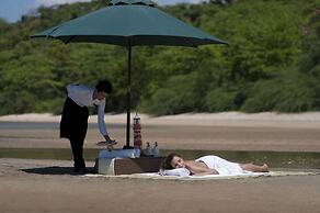 The Lighthouse Marina Resort