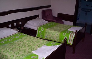 Yakut Hotel