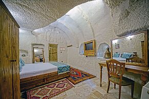 Elysée Cave House