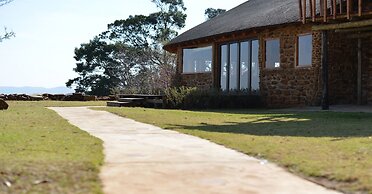 Antbear Drakensberg Lodge