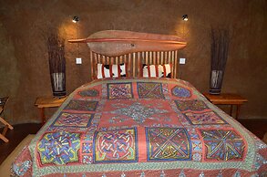 Antbear Drakensberg Lodge