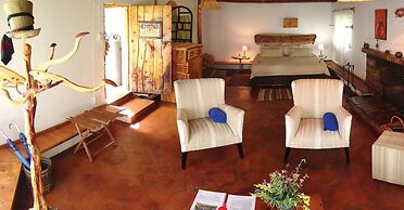 Antbear Drakensberg Lodge