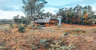 Antbear Drakensberg Lodge