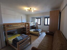 Arabas - Hostel
