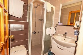 Ciner Hotel