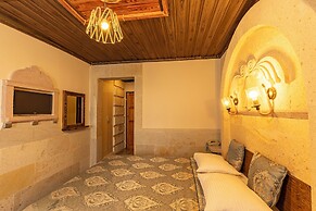Ciner Hotel
