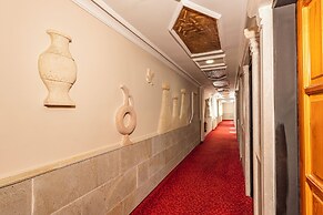 Ciner Hotel