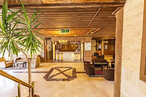Ciner Hotel