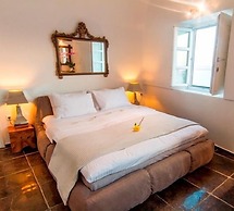 Art Maisons Aspaki Exclusive Suites