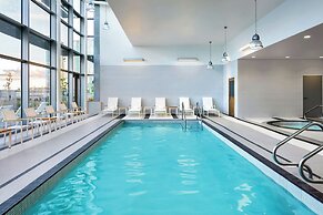 Element Vancouver Metrotown