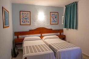 Hostal Sa Paissa - Adults Only