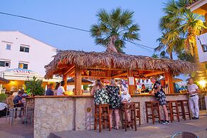 Hostal Sa Paissa - Adults Only