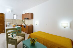 Trianta Hotel Apartments