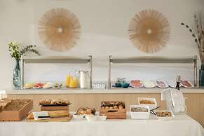 Portodrach Aparthotel & Suites