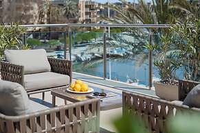 Portodrach Aparthotel & Suites