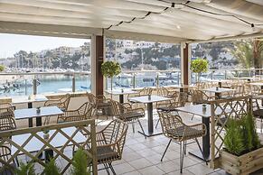 Portodrach Aparthotel & Suites