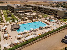 Hotel Oasis Salinas Sea