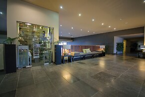 Hotel Oasis Salinas Sea