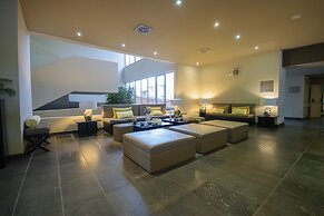 Hotel Oasis Salinas Sea