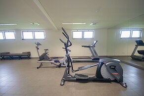 Hotel Oasis Salinas Sea