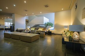 Hotel Oasis Salinas Sea