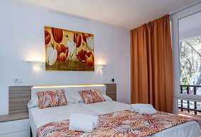Aparthotel Sol Parc