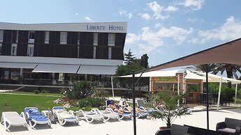 Hotel Liberty