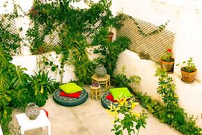 Terrace Lisbon Hostel