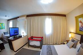 Mondrian Suite Hotel