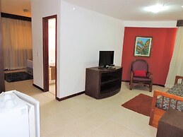 Mondrian Suite Hotel