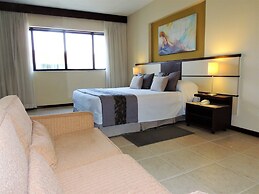 Mondrian Suite Hotel