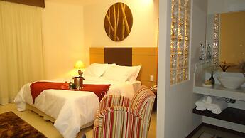 Mondrian Suite Hotel