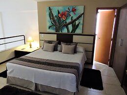 Mondrian Suite Hotel