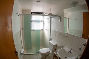 Mondrian Suite Hotel