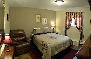 Bent Prop Inn & Hostel Downtown