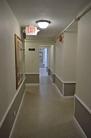 Bent Prop Inn & Hostel Downtown