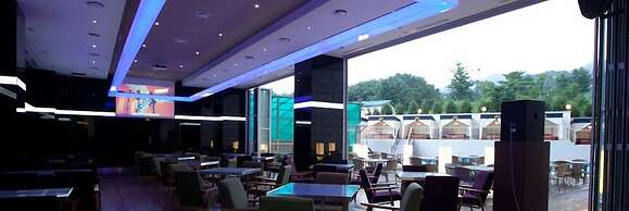 Orient Hotel & Resort