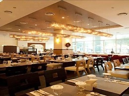 Orient Hotel & Resort