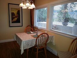 Above The Inlet B&B and Vacation Rental