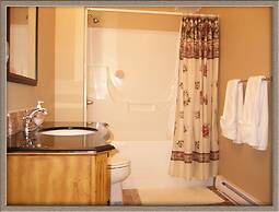 Above The Inlet B&B and Vacation Rental