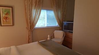 Above The Inlet B&B and Vacation Rental