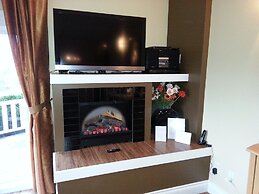 Above The Inlet B&B and Vacation Rental