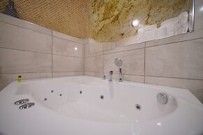 Fairyland Cave Hotel - Special Class