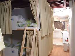 SAKURA GUEST HOUSE OSAKA DOUTONBORI - Hostel