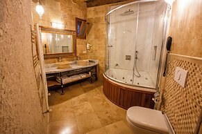 Imperial Cave Suites & Spa