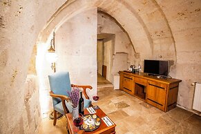 Imperial Cave Suites & Spa